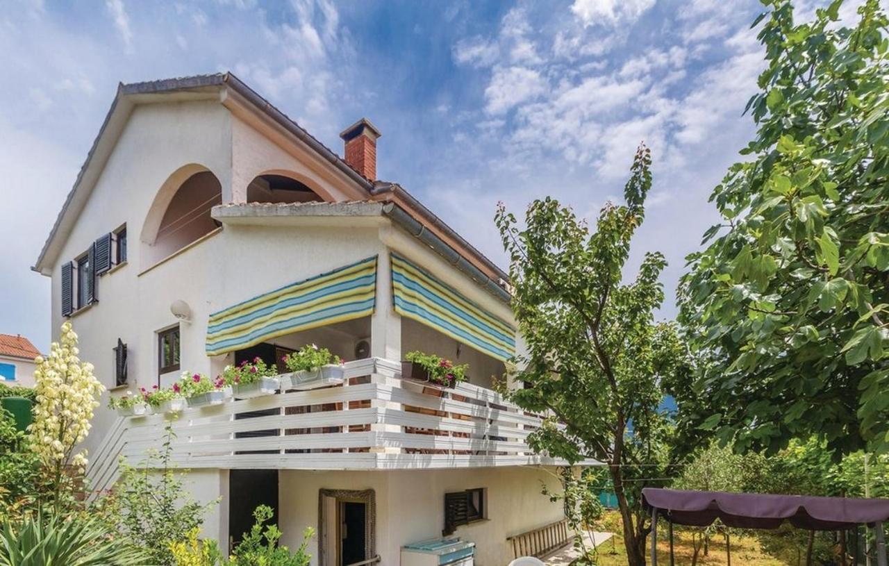 Apartments With A Parking Space Pinezici, Krk - 18967 Vrh  Exterior photo